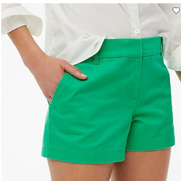 J. Crew Pants - J CREW CLASSIC CHINO 4POCKETS SHORT
